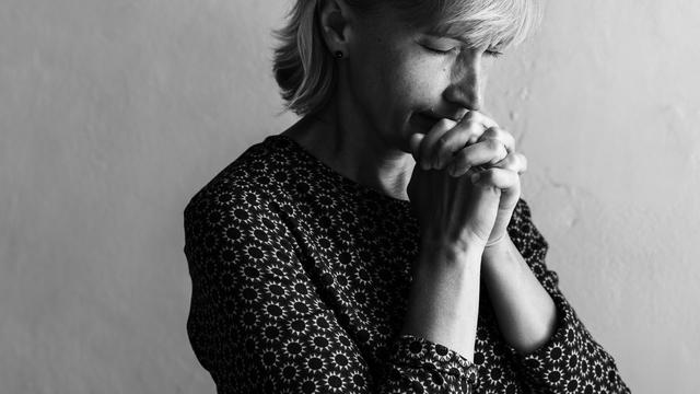 Ilustrasi berdoa, bersyukur