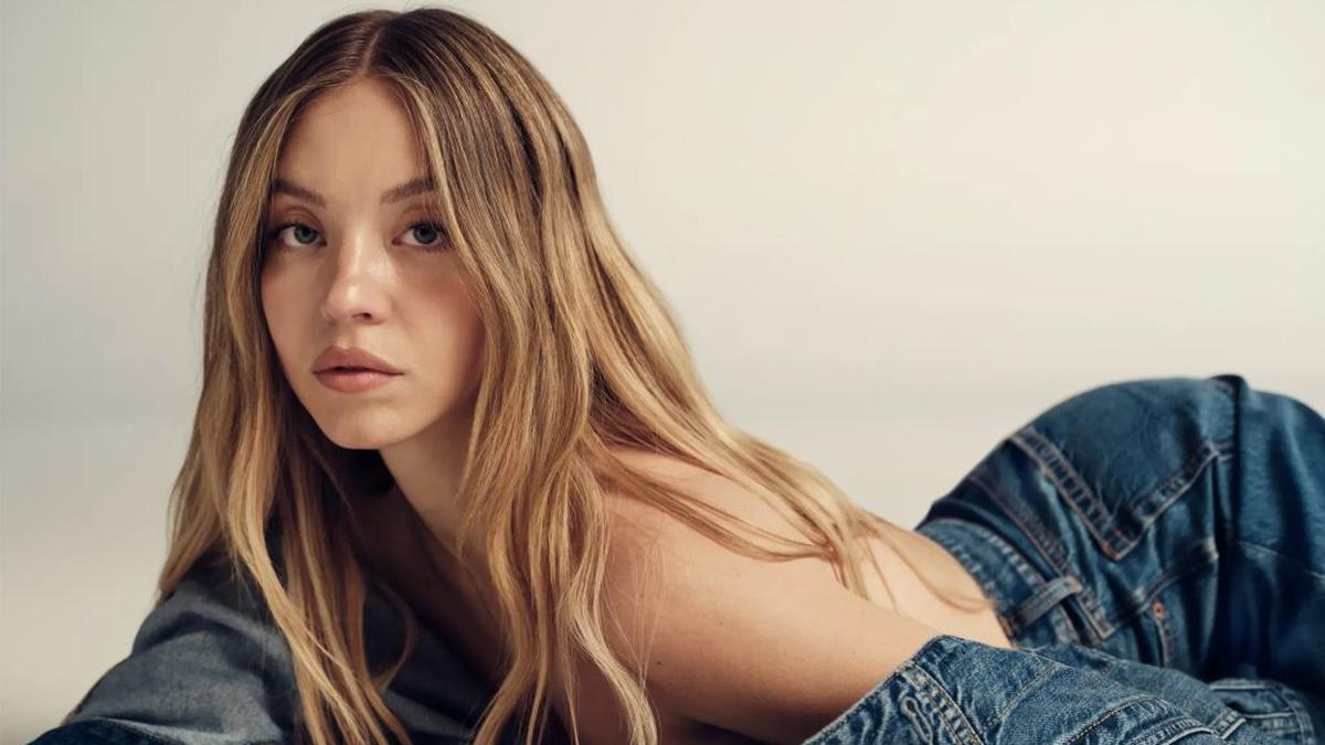 Baru Saja Berstatus Single, Sydney Sweeney Langsung Banjir Rayuan dari Bintang MU, Liverpool, hingga Arsenal