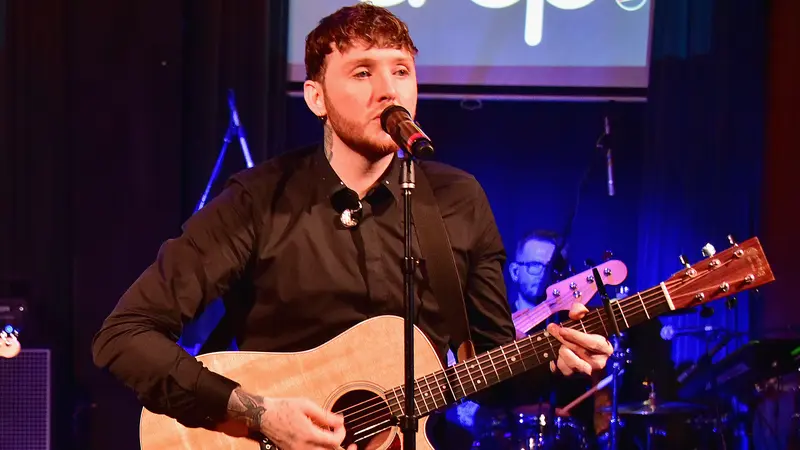 [Bintang] James Arthur