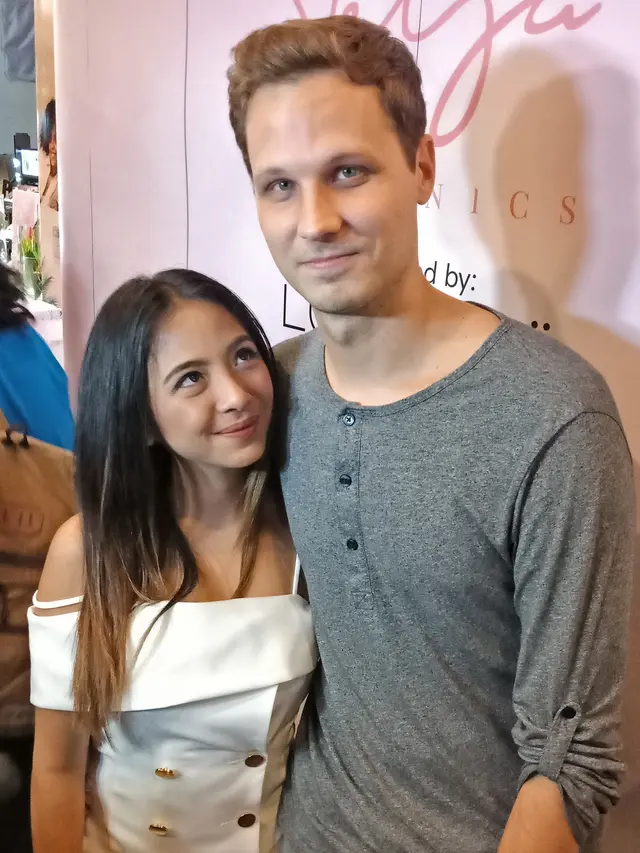 [Bintang] Nadia Vega