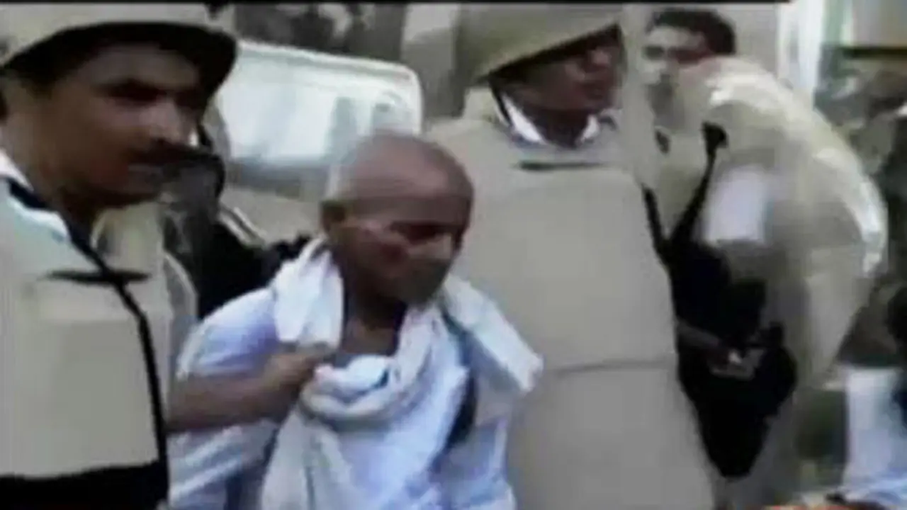 Bentrok India