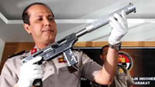 Polisi Terus Buru Abggota Kelompok Thorik