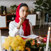 ilustrasi perempuan berhijab/Photo by RODNAE Productions from Pexels