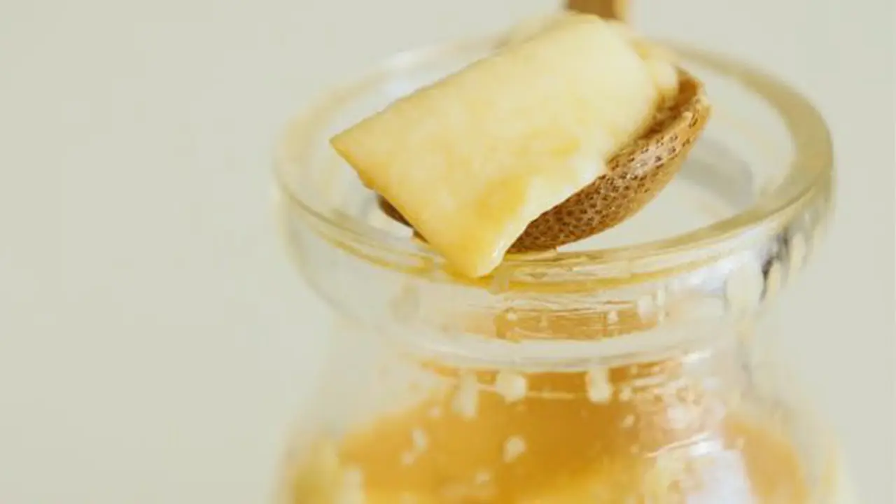 Puding custard super mudah hanya 3 bahan/copyright: doilieandcooking