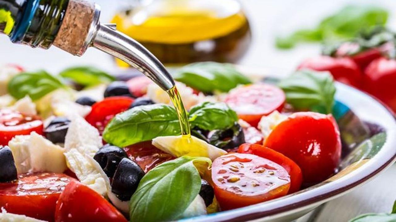 [Bintang] Sebelum Diet Mediterania, Yuk Simak Sederet Tipsnya Biar Sukses!