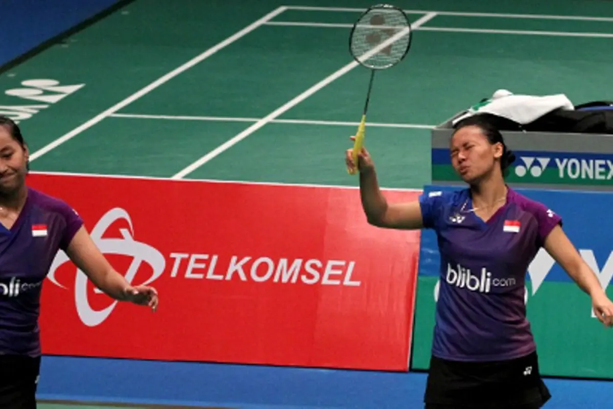 Della Destiara Haris/Rosyita Eka Putri