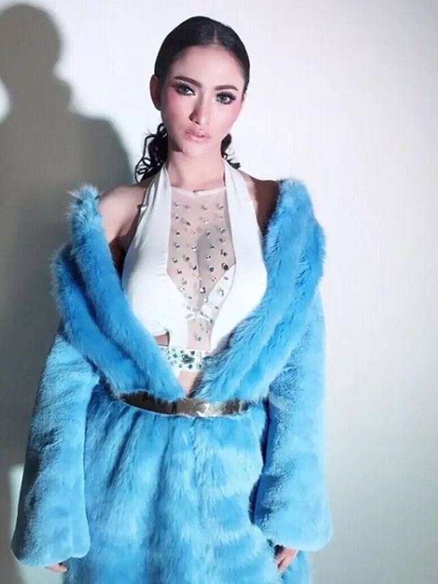 Amel Alvi