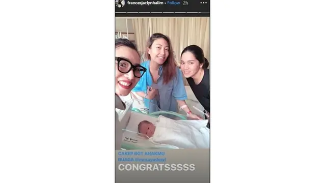 Ayu Dewi Lahirkan Anak Ketiga, Ini 5 Momen Manisnya