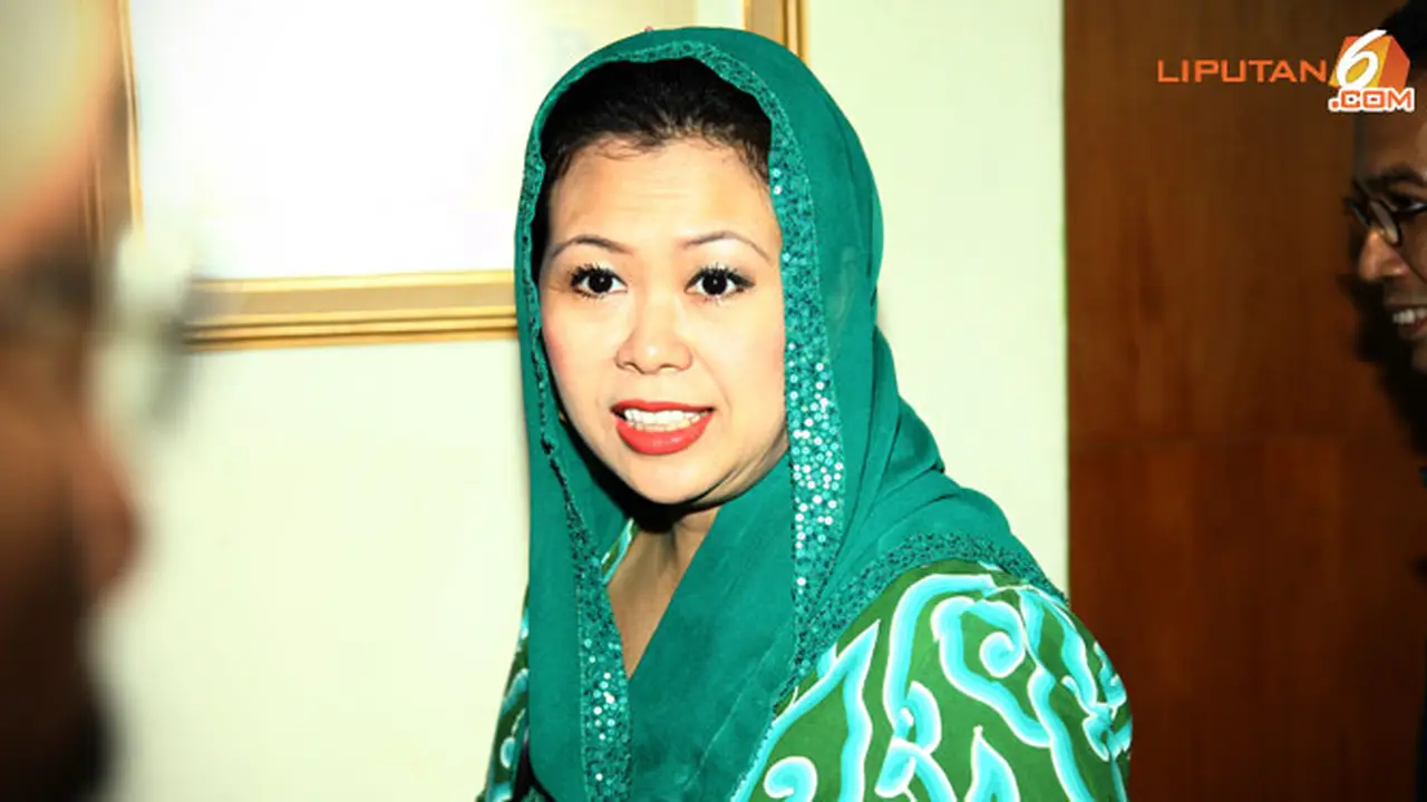 wahidyenny-130416b.jpg