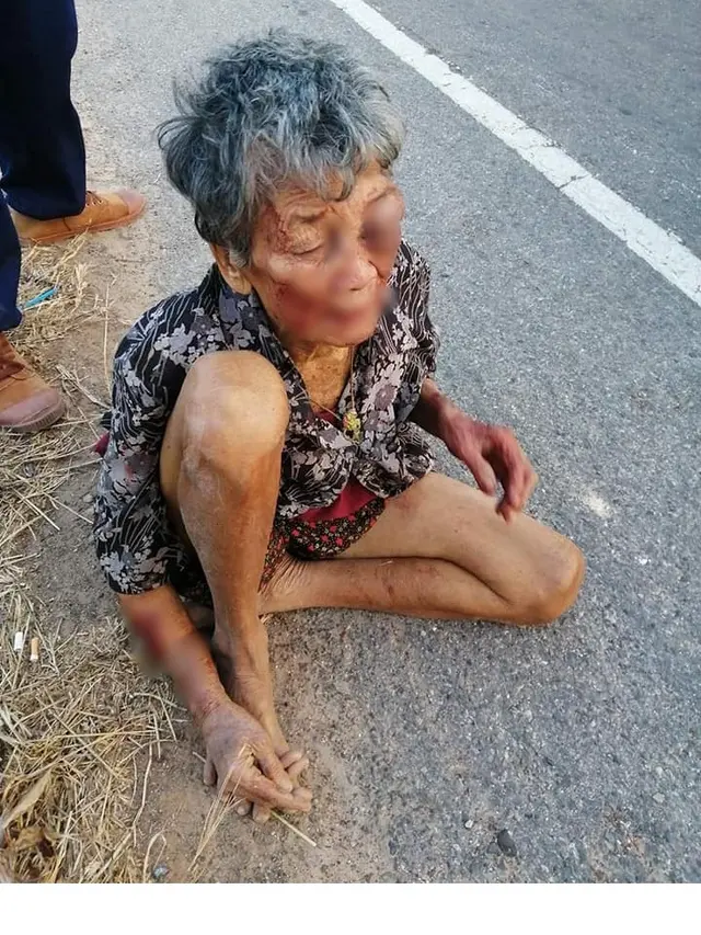 Bikin Miris, Pria Ini Siksa dan Biarkan Sang Nenek Tidur di Jalan