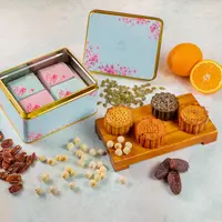 Raffles Jakarta menyediakan santapan mooncake untuk merayakan festival pertengahan musim gugur.