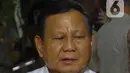 Tokoh-tokoh tersebut mendatangi kediaman Prabowo sejak Senin siang hingga malam. (Liputan6.com/Herman Zakharia)