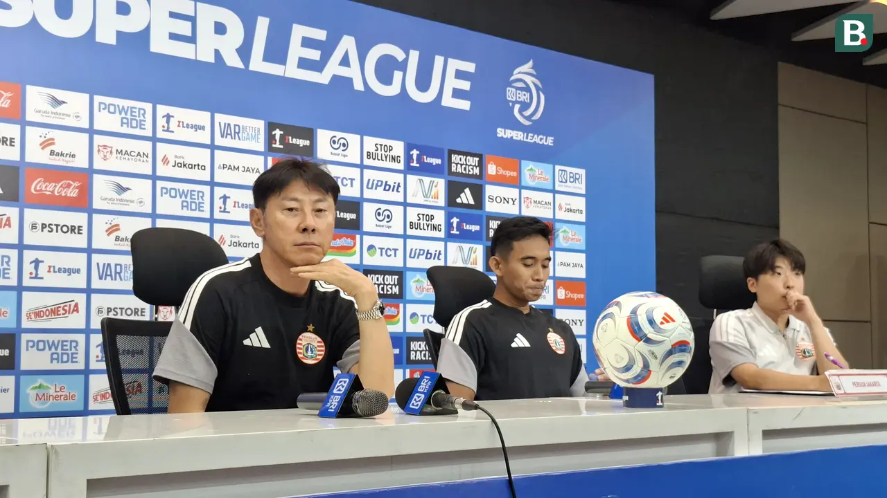 Shin Tae-yong dan Rizky Ridho - Persija