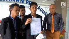Artis Nikita Mirzani dilaporkan ke polisi karena diduga melakukan penyebaran ujaran kebencian terhadap TNI dan Panglima TNI.