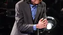 Bocah berkacamata ini harus menerima kekalahan di ajang Grammy Awards 2016 tersebut. Joey Alexander gagal sebagai pemenang dan harus merelakan gelar di nominasi yang didapatnya. (AFP/Bintang.com)