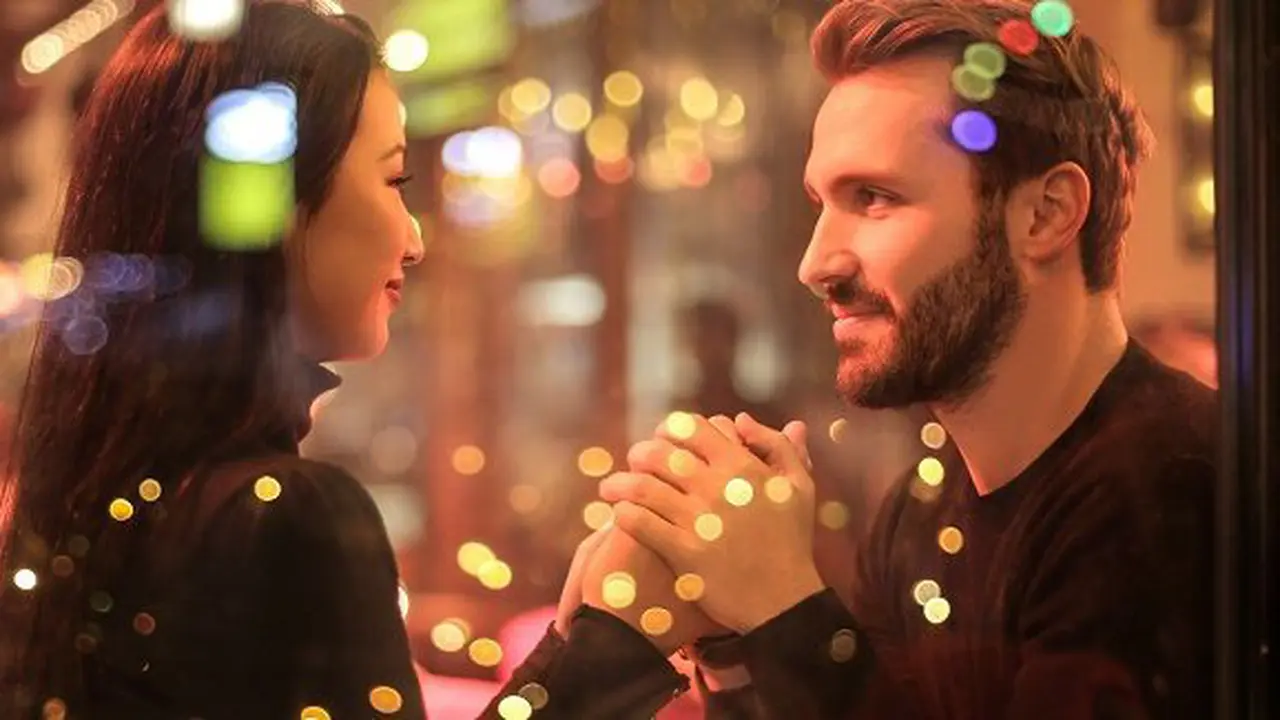 Jatuh cinta/copyright pexels.com