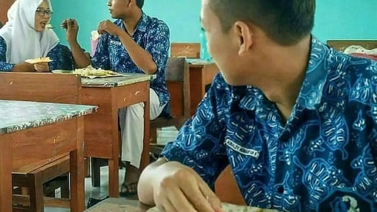 jomblo ngenes (foto: Instagram/@dagelan_jowo)