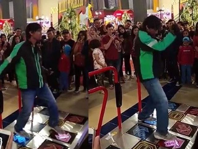Lincah Banget Aksi Driver Ojol Ngedance Di Mal Viral Citizen6 Liputan6 Com