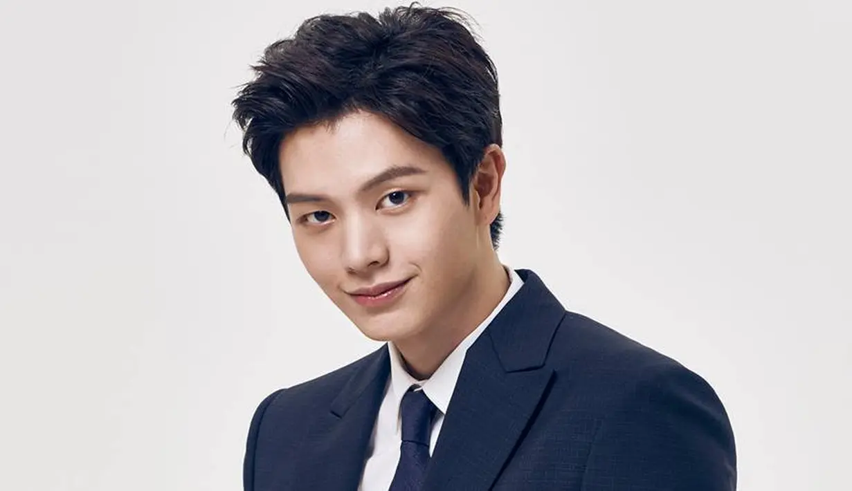 Walaupun disandingkan dengan nama-nama besar, akan tetapi akting Sungjae patut diacungi jempol. (Foto: allkpop.com)