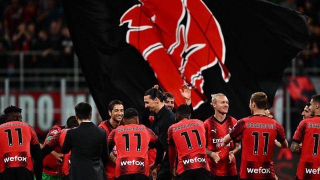 Foto: Momen Haru Perpisahan Zlatan Ibrahimovic dengan AC Milan