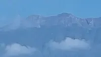 Gunung Raung Masih Waspada, Kebakaran Terdeteksi di Lereng