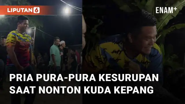 Aksi kocak dilakukan oleh seorang pria pura-pura kesurupan saat nonton kuda kepang menarik perhatian