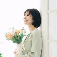 Ilustrasi perempuan cantik/copyright shutterstock.com/metamorworks