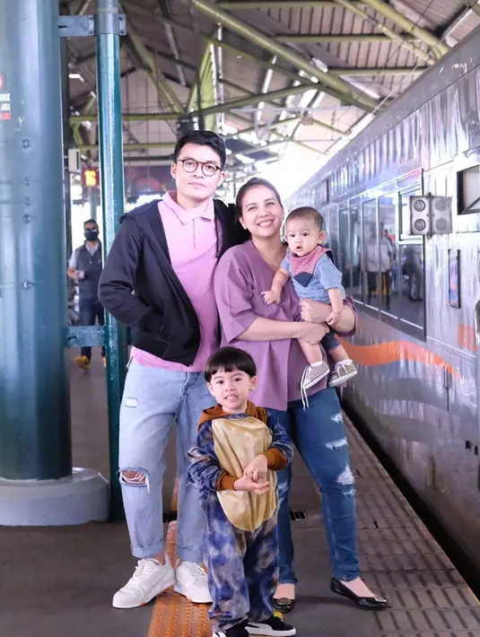 (Instagram/tya_ariestya)