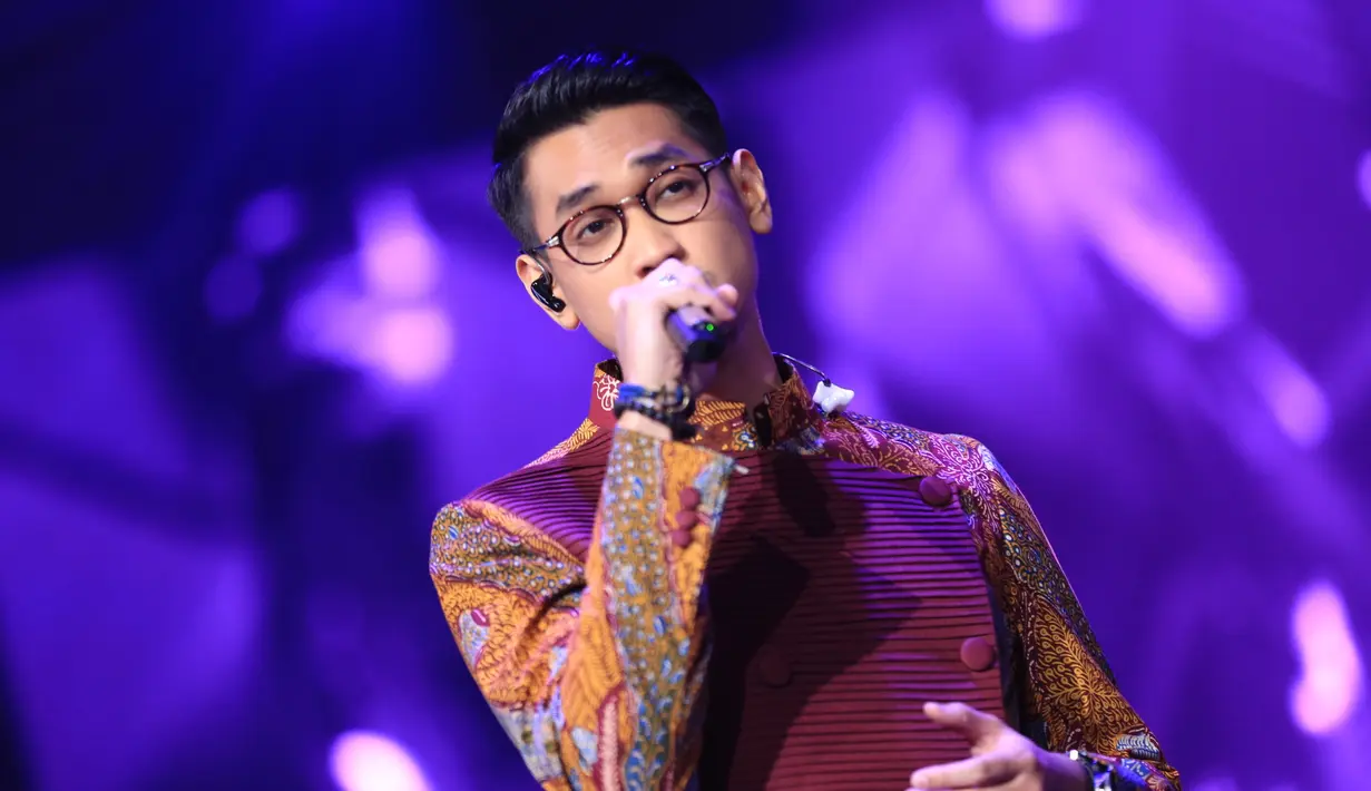 Tidak punya target apapun memang menjadi hal yang biasa untuk Afgan setiap tahunnya, ia hanya berusaha untuk menjadi orang yang lebih baik dari sebelumnya dari sisi manapun. (Adrian Putra/Bintang.com)