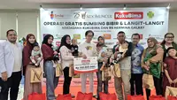 Kuku Bima dan Tolak Angin Sido Muncul Salurkan Bantuan Rp325 Juta untuk Operasi Gratis Sumbing Bibir di RS Hermina Galaxy