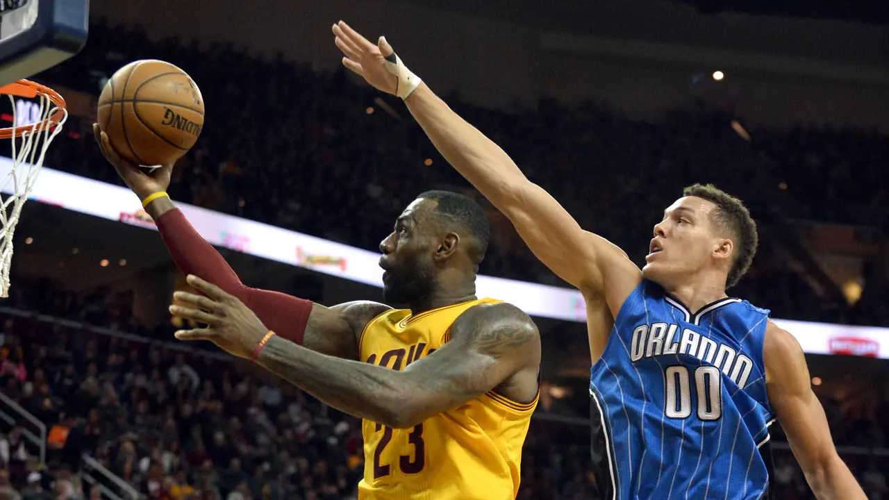 LeBron James Bawa Cavaliers Hantam Orlando Magic
