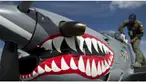 Pesawat tempur milik TNI AU jenis Super Tucano jatuh di kawasan permukiman penduduk di Kota Malang, Jawa Timur. Danlanud Abdulrachman Saleh Malang, Marsekal Pertama Djoko Senoputro, menjelaskan pesawat jatuh saat sedang melakukan uji terbang. 