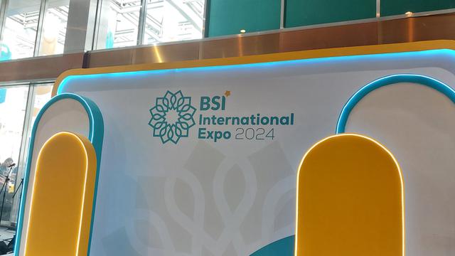 Wakil Presiden Republik Indonesia (RI) Ma'ruf Amin resmi membuka gelaran BSI International Expo 2024. (Foto: Liputan6.com/Arief RH)