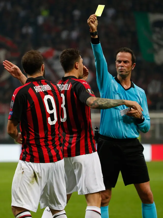 Jamu Real Betis, AC Milan Keok di Kandang Sendiri