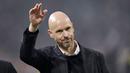 Tentunya ini menjadi kado perpisahan yang manis dari Erik ten Hag untuk Ajax Amsterdam. Sebab, mulai musim depan bakal menahkodai Manchester United. (AP/Peter Dejong)