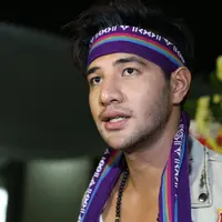 Pesinetron Ammar Zoni pernah merasakan berurusan dengan polisi terkait penyalahgunaan narkoba. Dengan pengalaman mendekam di balik jeruji besi tersebut, membuatnya kapok. (Nurwahyunan/Bintang.com)