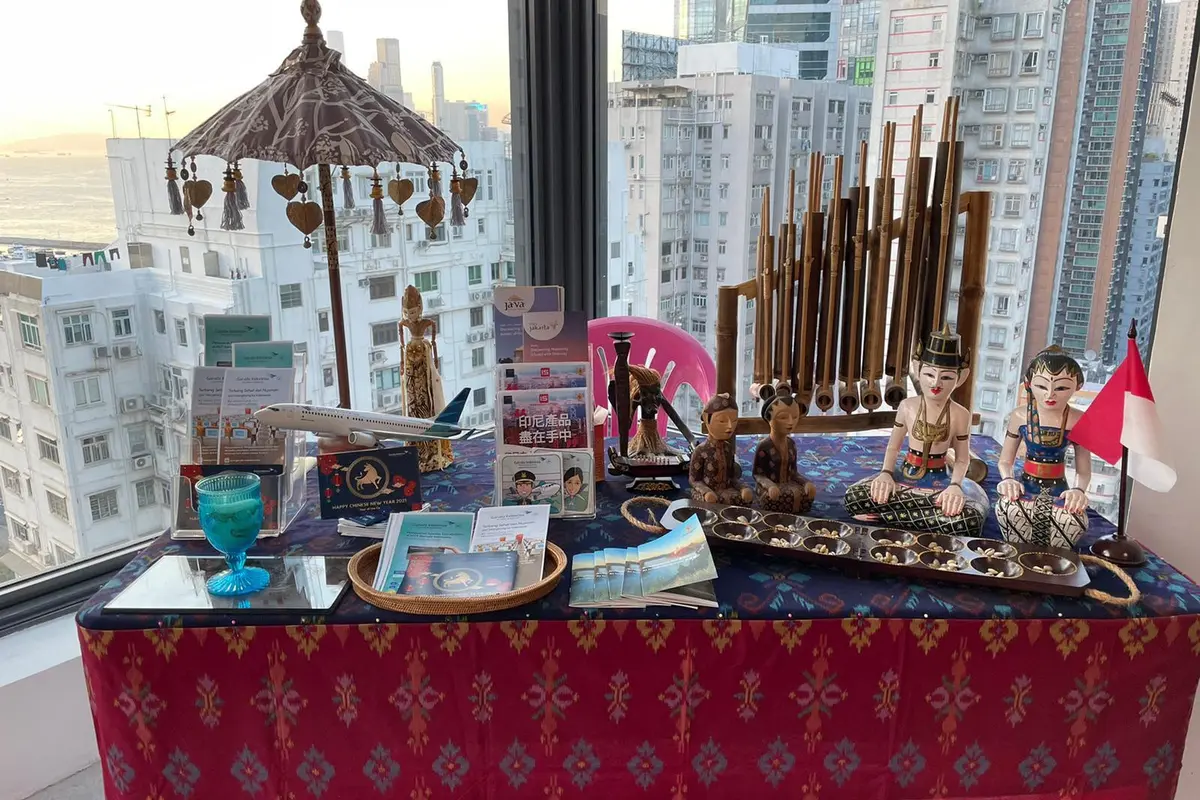 Pameran ini berhasil menarik kurang lebih 5.000 pengunjung yang sebagian besar adalah orang Hong Kong (KJRI Hong Kong)