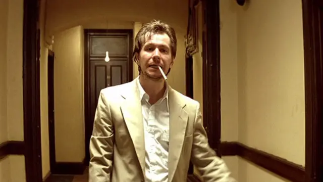 [Bintang] Gary Oldman