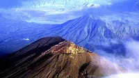 Gunung Agung. (bali.panduanwisata.id)