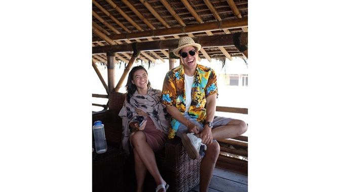 6 Momen Kedekatan Mischa dengan Angela Gilsha Saat Syuting Samudra Cinta (sumber: Instagram.com/my_mischela)
