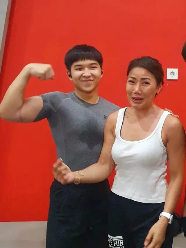 Lovely Rumangkang dan Kenzo Wibowo