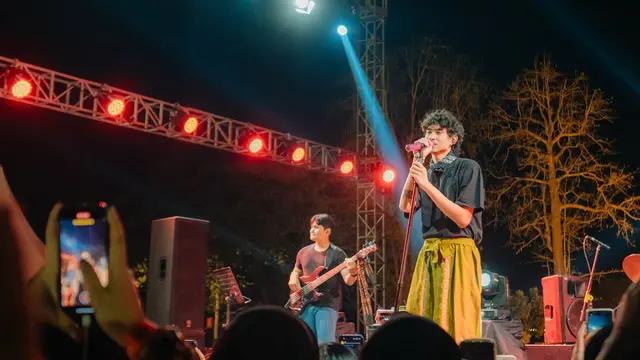 Devano Danendra dengan tampilan baru (Instagram/iamdevano)