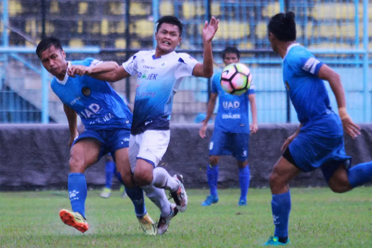 PSIM Yogyakarta vs PSCS Cilacap