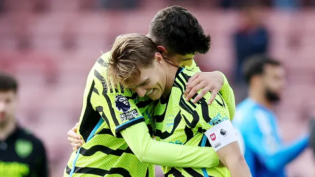 Foto: Bahagianya Rekan Kai Havertz saat Dirinya Berhasil Mencetak Gol Perdana untuk Arsenal