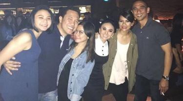 Harmonis Yuni Shara Ungkap Hubungannya Dengan Anak Anak Mantan Suami News Entertainment Fimela Com