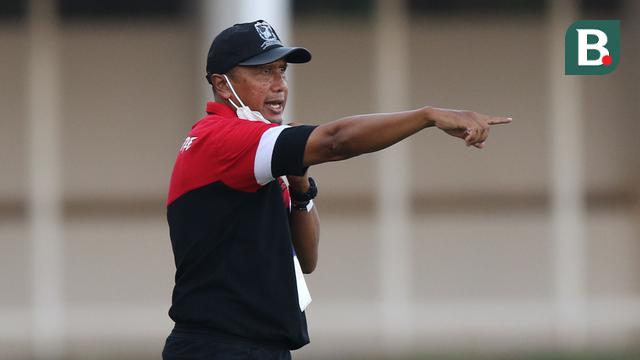 Foto: Sama Kejamnya dengan Liga Inggris, Ini Deretan Pelatih yang Jadi Korban Kerasnya Persaingan BRI Liga 1 2021 / 2022