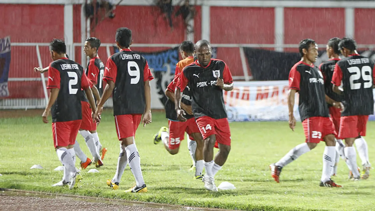 Divisi Utama
