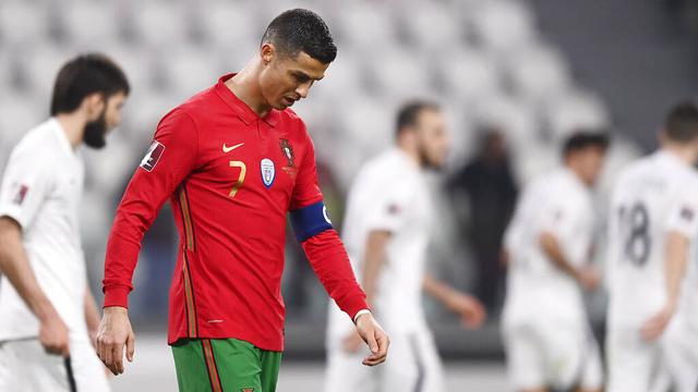 FOTO: Cristiano Ronaldo Tak Mampu Berbuat Banyak, Portugal Menang Berkat Gol Bunuh Diri