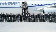 Pemain Timnas Iran berpose di Bandara Antalya, Turki, sebelum terbang ke Meksiko untuk mengikuti Piala Dunia FIFA 2026 pada 6 Juni 2026. Pada hari yang sama, Iran memprotes Amerika Serikat karena menolak visa bagi sejumlah staf pendukung tim. (Handout / Iran Football Federation Press Office / AFP)