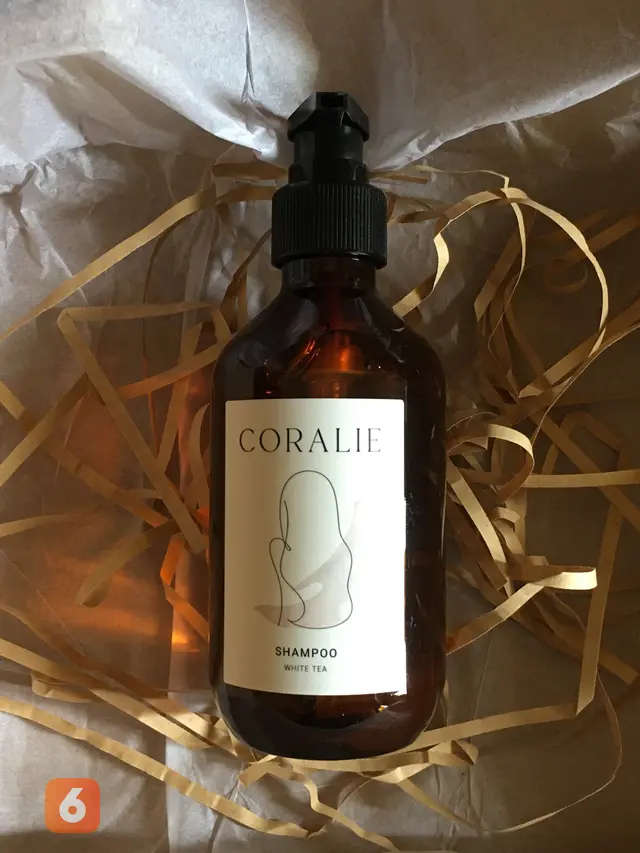 Coralie Shampoo